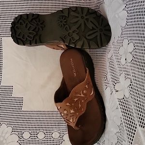 Roper Sandals Size 7
